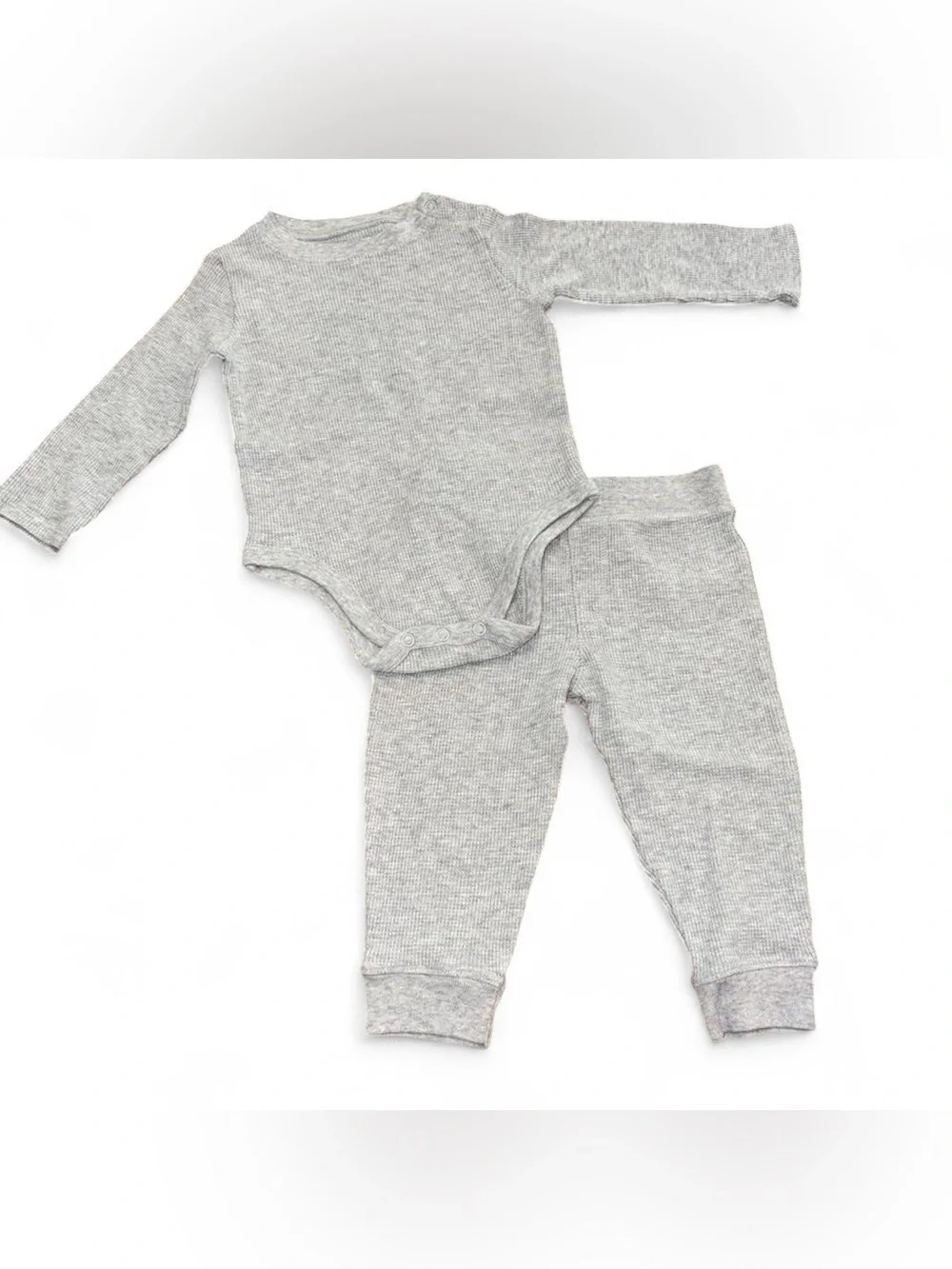 Garanimals 18 Months Boy Gray waffle long sleeve bodysuit and pants set